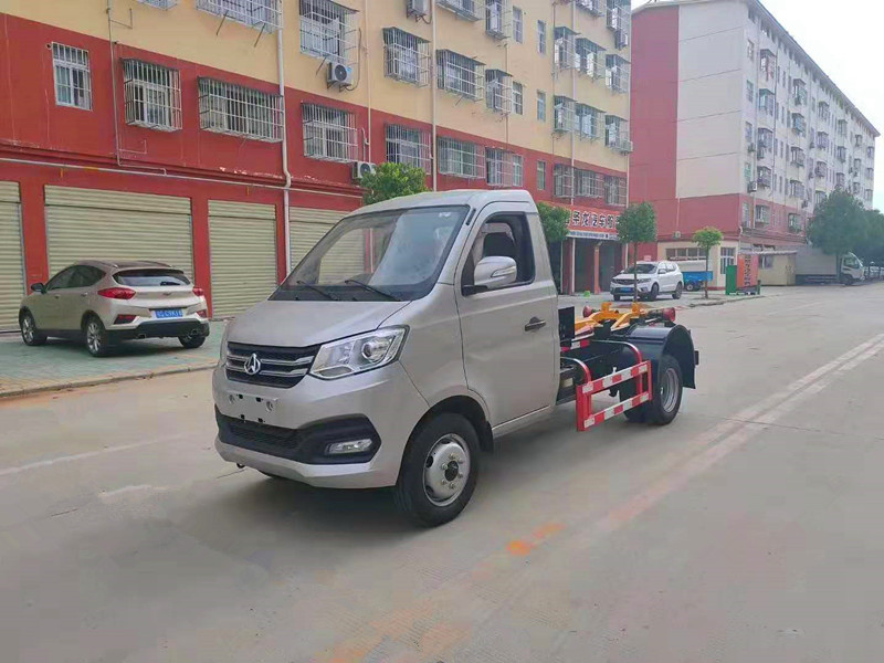 国六长安3-4方勾臂车[后双轮]