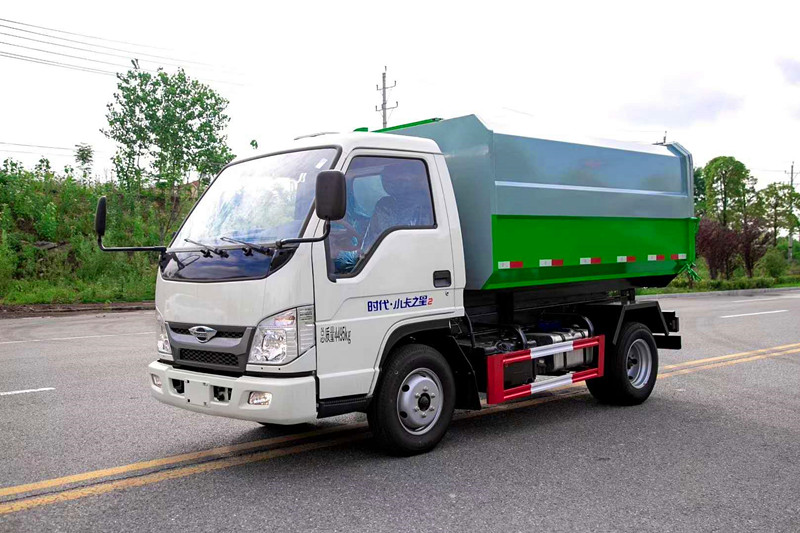 福田5方挂桶式垃圾车