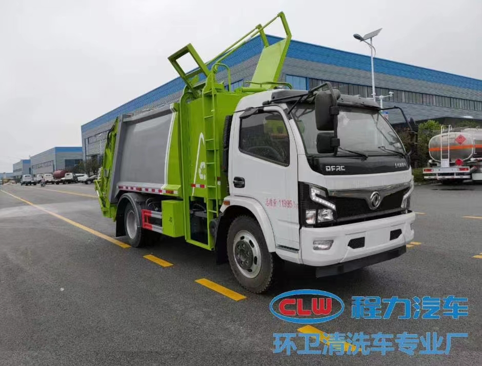东风分类压缩式垃圾车